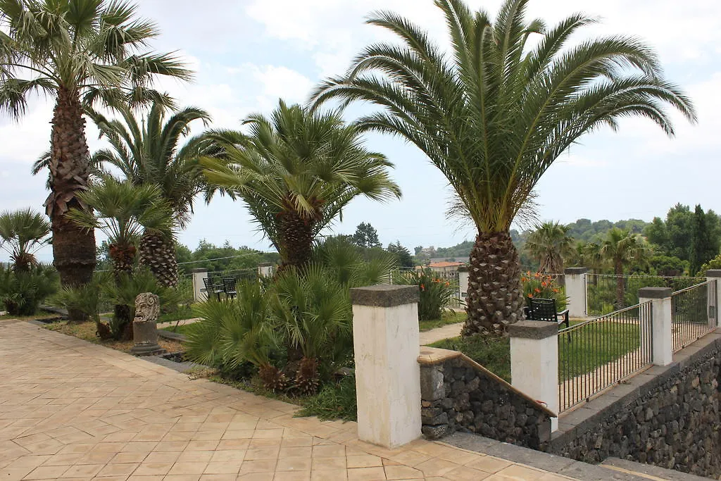 Villa San Gerardo Piedimonte Etneo 0*,  Italy