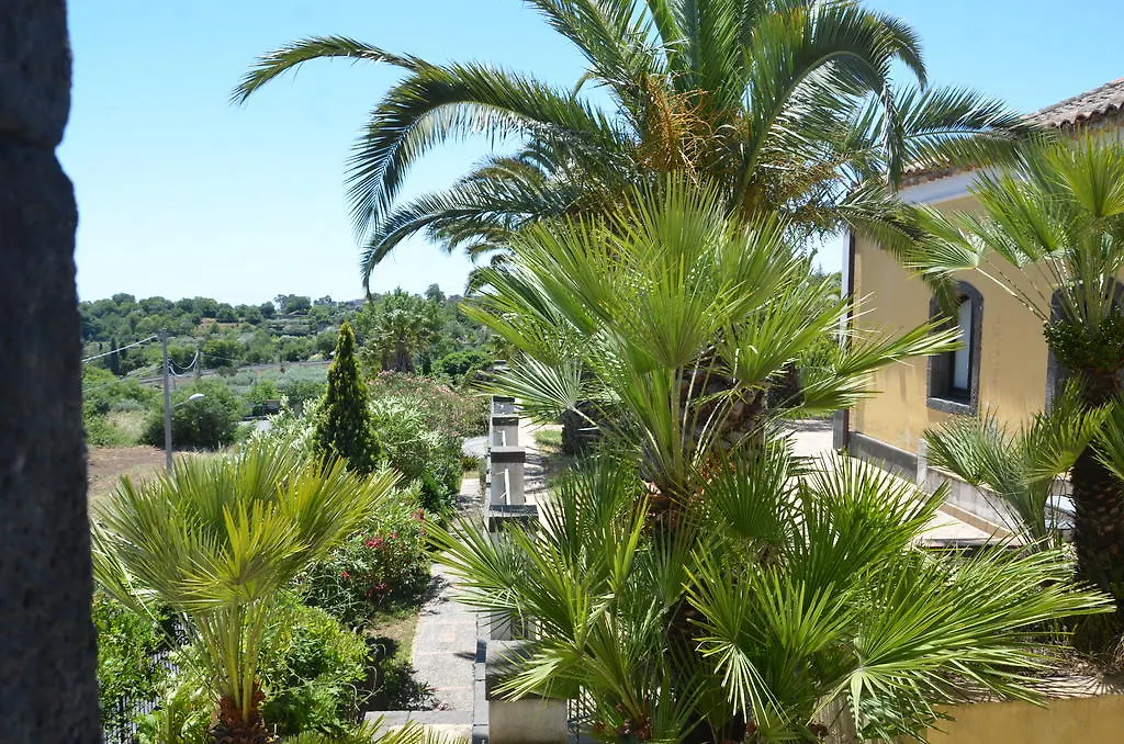 Villa San Gerardo Piedimonte Etneo 0*,  Italy