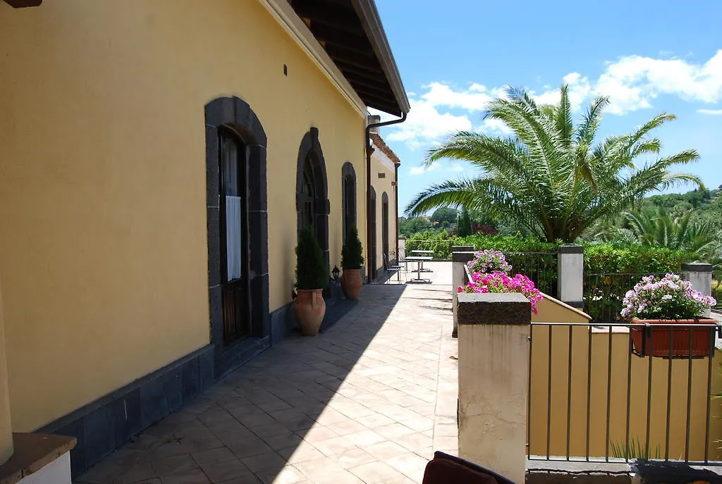 Villa San Gerardo Piedimonte Etneo Country house